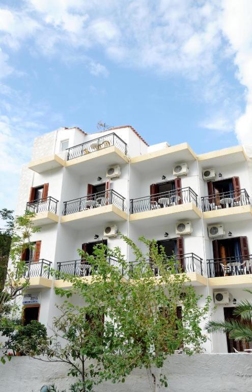 Hotel Rena Agios Kirykos  Bagian luar foto