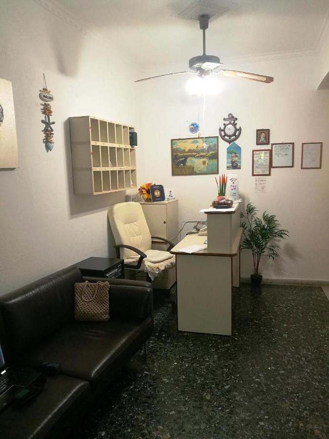 Hotel Rena Agios Kirykos  Bagian luar foto